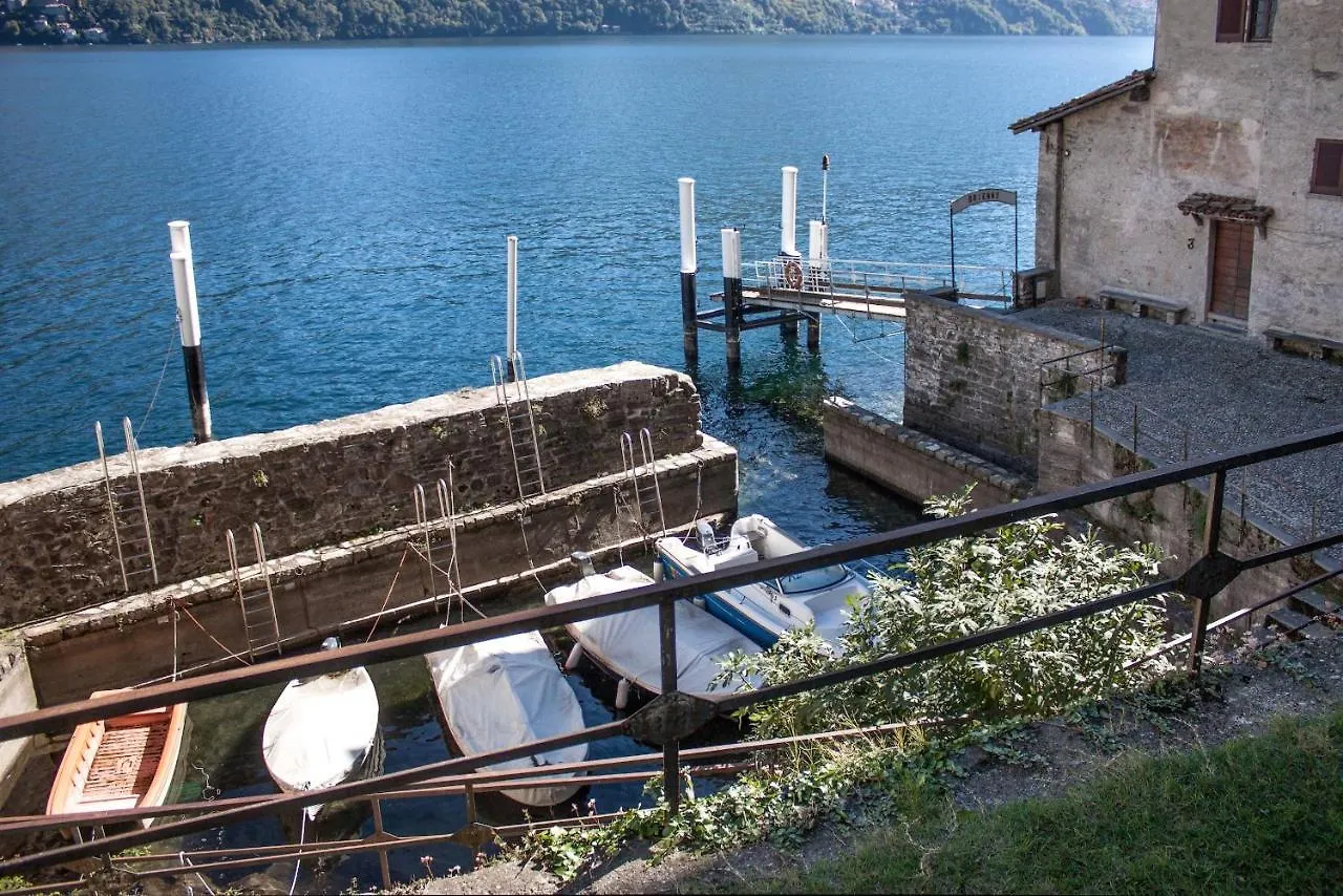 Paradise Suites At The Pier Of Brienno - The House Of Travelers