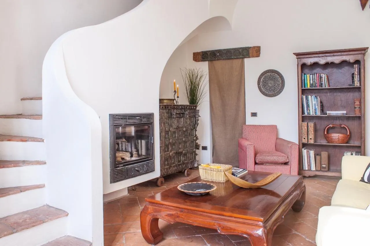 Paradise Suites At The Pier Of Brienno - The House Of Travelers 0*,  Italië