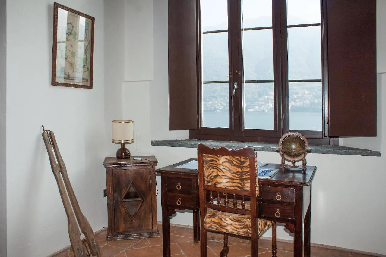 Appartement Paradise Suites At The Pier Of Brienno - The House Of Travelers
