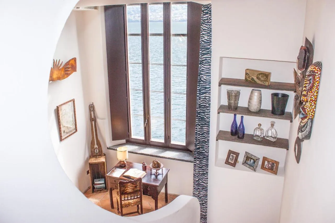 Paradise Suites At The Pier Of Brienno - The House Of Travelers 0*,