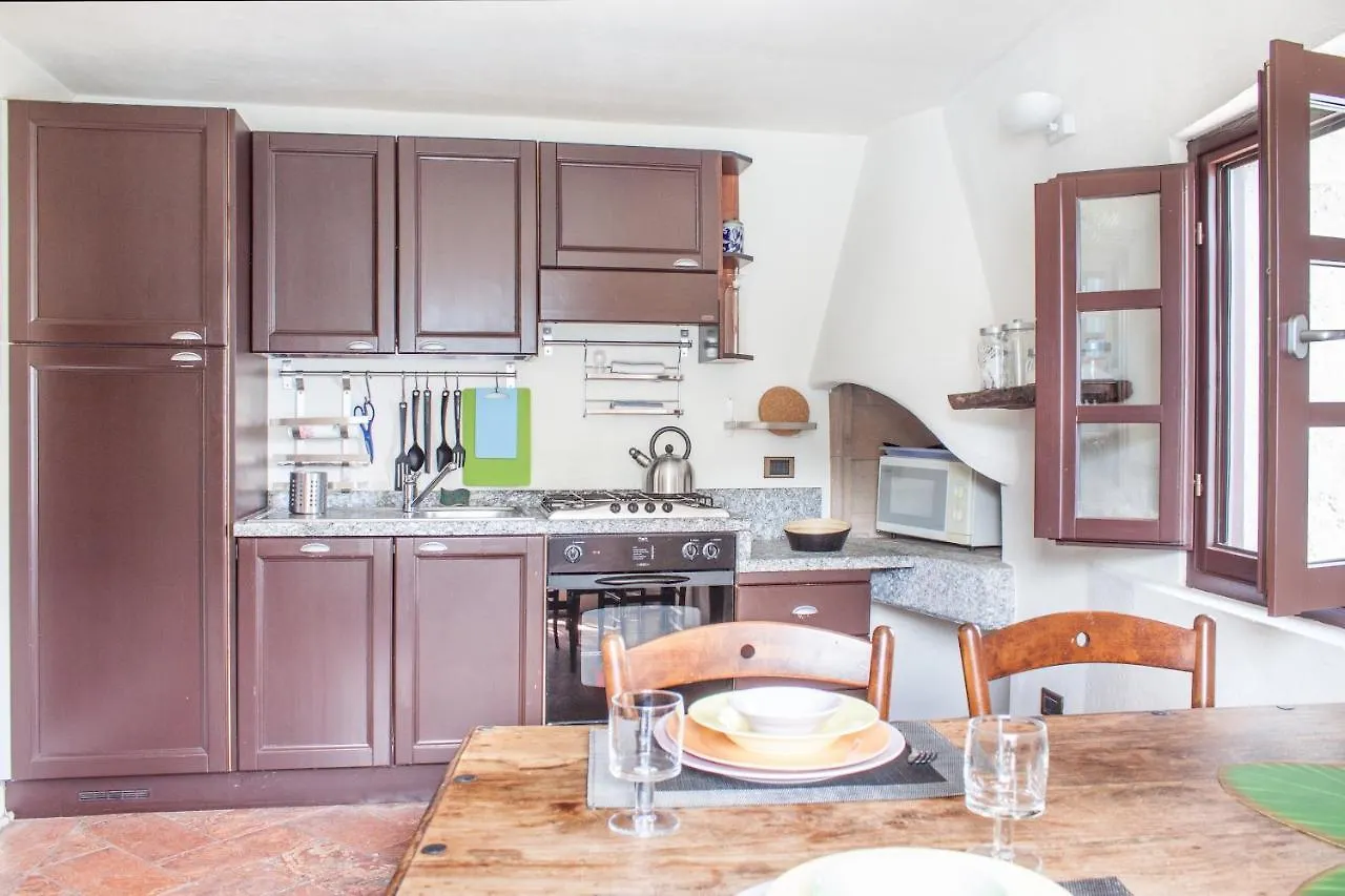 Paradise Suites At The Pier Of Brienno - The House Of Travelers